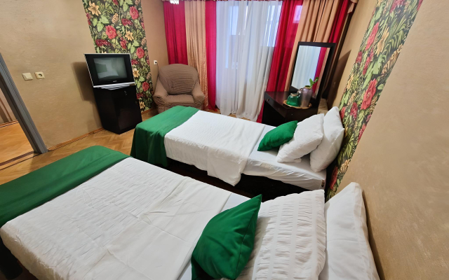Apartments na Shustova 7