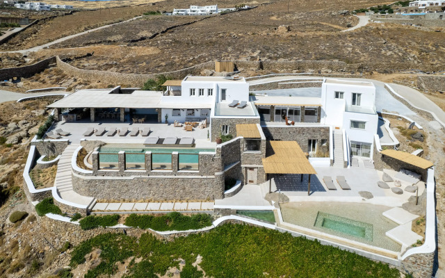 Mykonos Panormos Villas Hotel