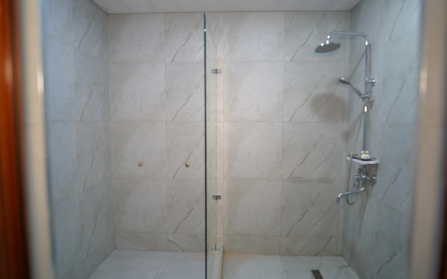 Отель Labirint Home