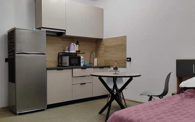 Na Malinovskogo 8 Flat