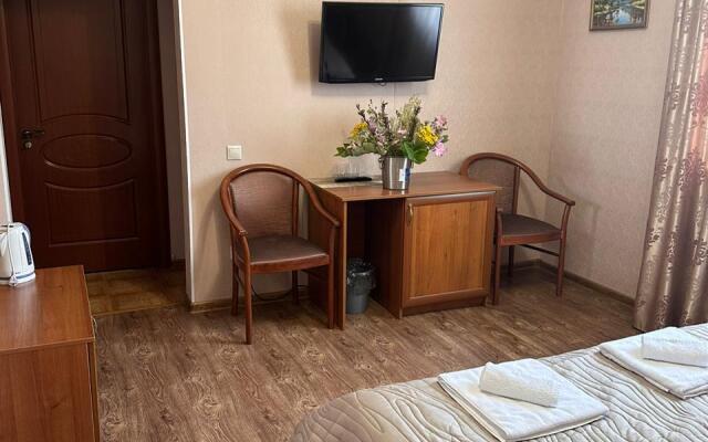 Aviastars Guest house