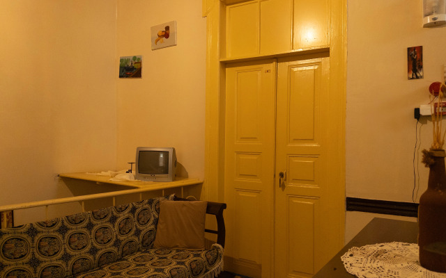 Tarihi Rum Konağı Antikhan Bed&Breakfast