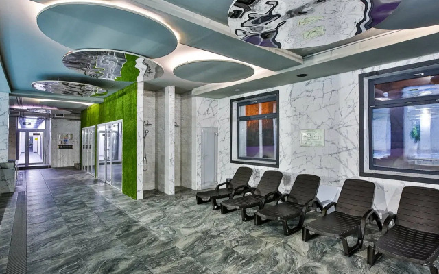 Astro Plaza Hotel