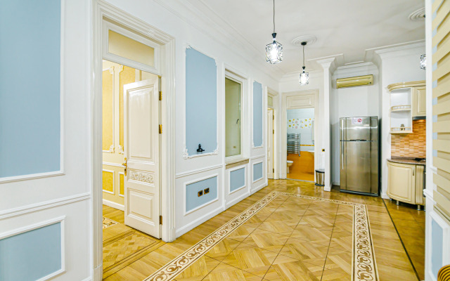 Luxury 7 Bedroom in Nizami Street Apartments