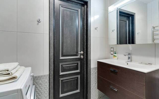 Апартаменты на Творческой 7