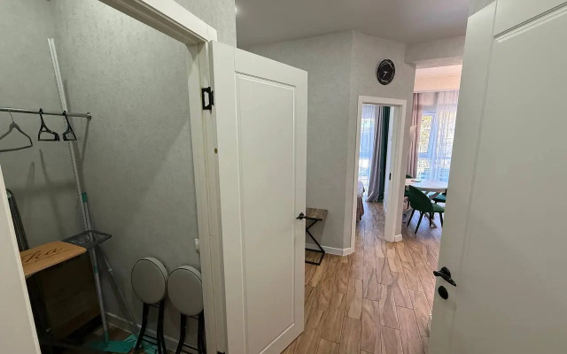 115 Na Krymskoy 89 Apartments