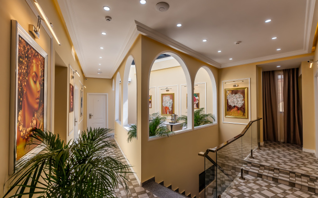 Hillside City Center Boutique-Hotel
