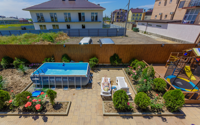 Lazurit Guest House