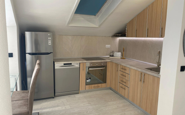 Coastal Two Bedroom Comfort Apartments