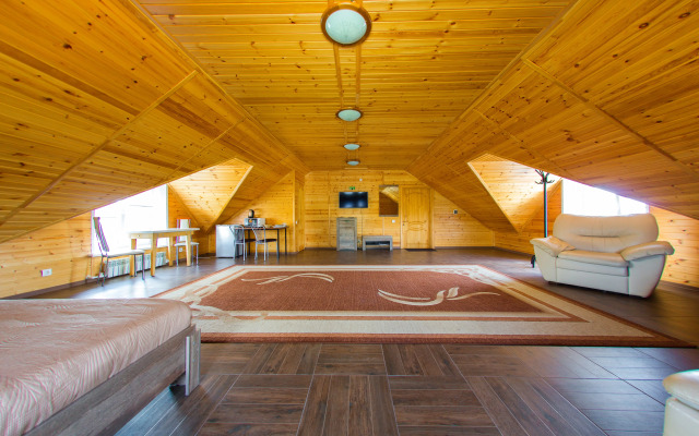 Milana Guest House
