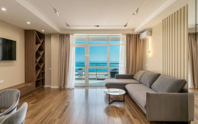 Квартира двухкомнатная c красивым видoм нa море