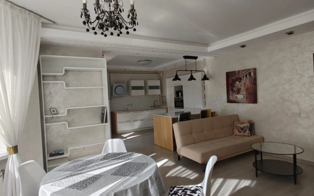 Квартира Соврeмeнная в Самом Центре Екатеринбурга в ЖК Палладиум