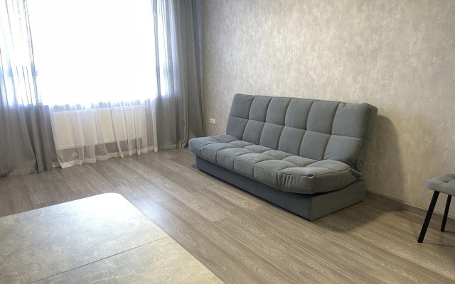 Ryadom S Sanatoriem Zelenaya Roscha Flat
