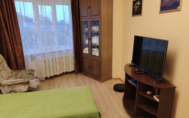 Two-room apartment on Olimpiyskaya 89 4th floor