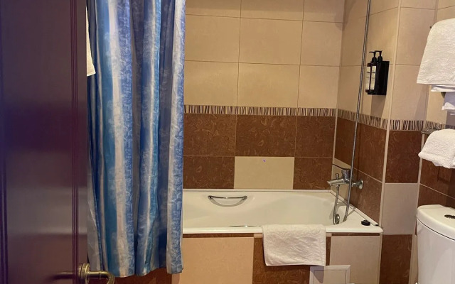 Eurasiya Hotel