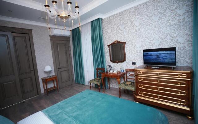 West Inn Hotel Baku