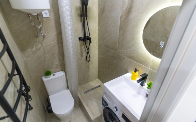 Апартаменты Stepanenkov на Амундсена 5 (13/2)