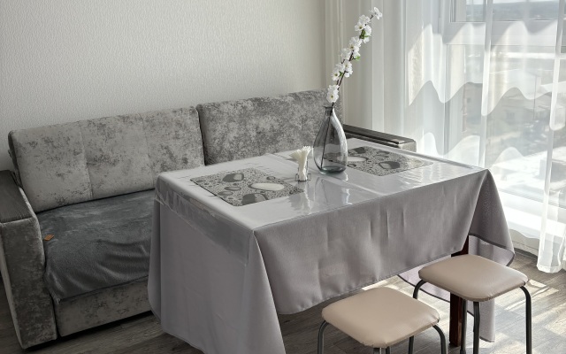 Studiya spalnya Na Vyezde K M5 Apartments