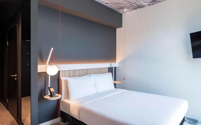 Ibis Tbilisi City Hotel - Brand New