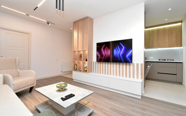 3-Komn. Kvartira na Ul. Zakyana, Za222 Flat