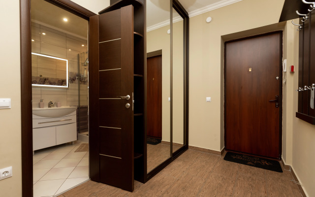 Nedaleko ot naberezhnoy Flat