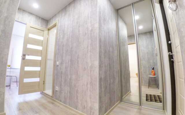 Апартаменты на Четаева 27а