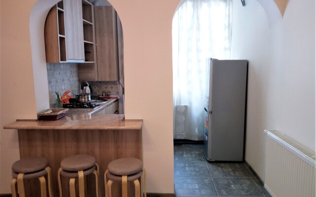 Na Lermontova Apartments