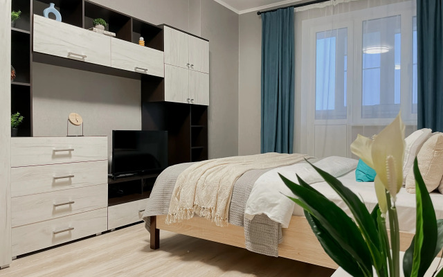 Green FOX Na Ulice Savushkina 6E Apartments