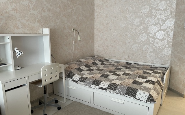 Na Narodnoy 52 Flat