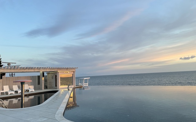 Na Luchezarnyoi Apart Hotel