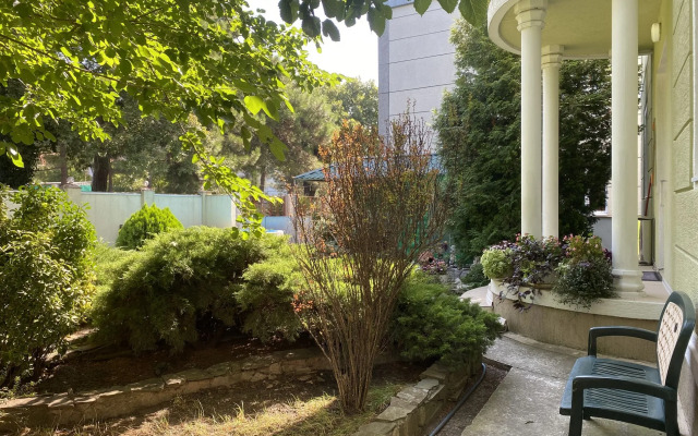 Guest House Uyut