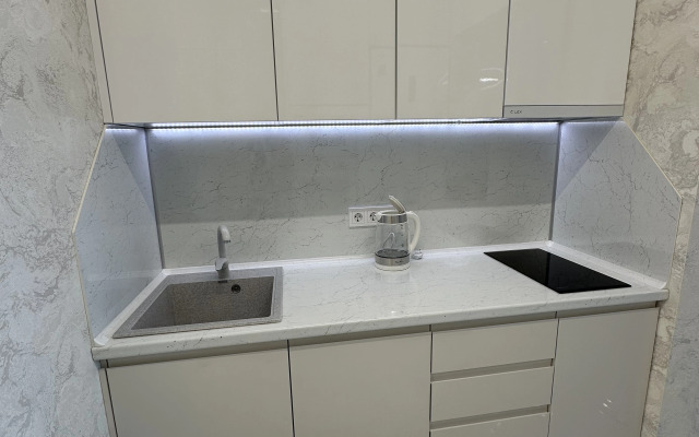 S Bassejnom ZhK Morskaja Simfonija Apartments