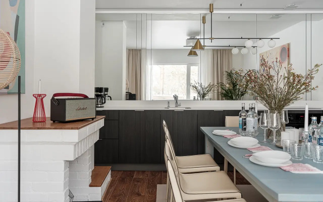 Sherl Private house