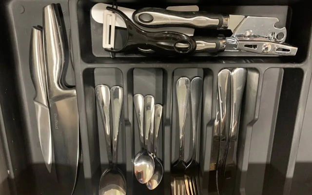 Kvartira 2-k beskontaktnoe zaselenie 24/7 2 krovati remont 2026