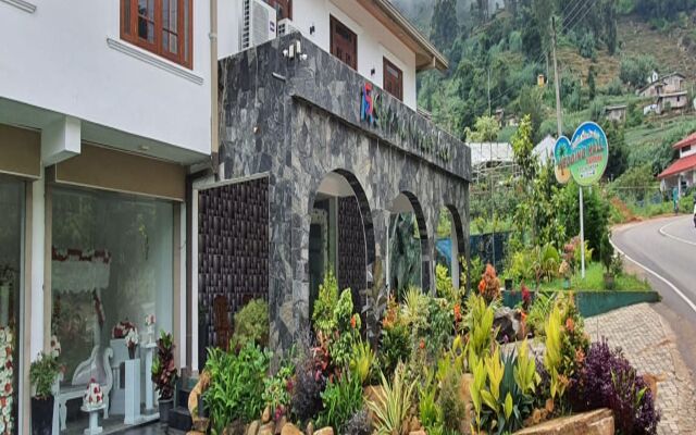 Yoho Sopana Mount View Hotel