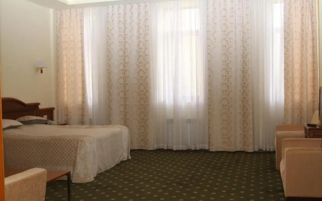 Armenia Hotel