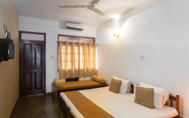 Yoho Ivory Inn Guest house