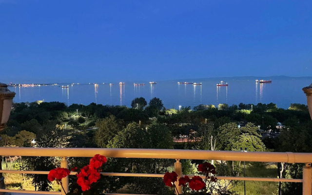 Emirhan Palace Hotel