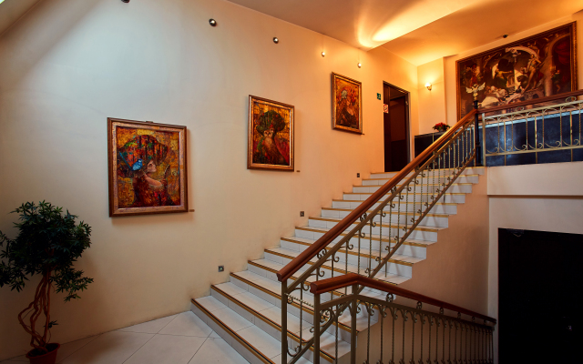 Galereya Hotel