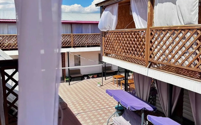 Da Mir Guest house