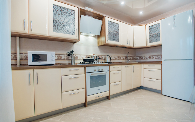 Апартаменты на Болдина 12а