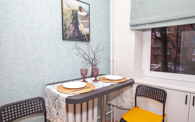 Apartmari V Tsentre U Ozera Apartments