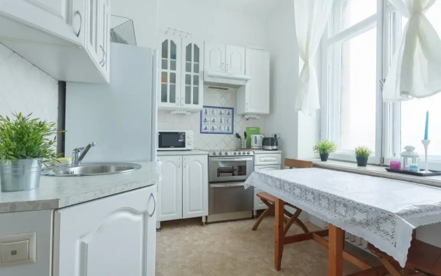 Апартаменты Улучшенные 3 Комнатные с Видом на Москву-Сити