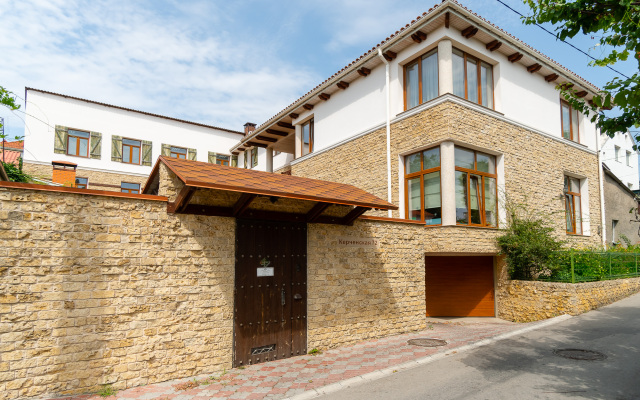 Rahil Guest House