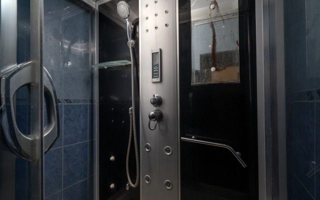 Na Krasnopolyanskoy Flat