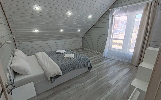 Guest house Dacha V Geshe na 12 chelovek