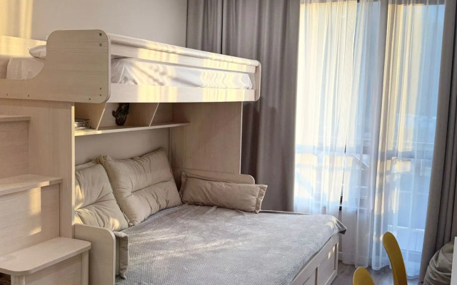 Квартира Огромная квартира с двумя спальнями и детской