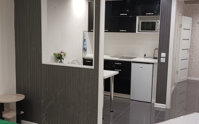 Na Pervomayskoy 129 Flat