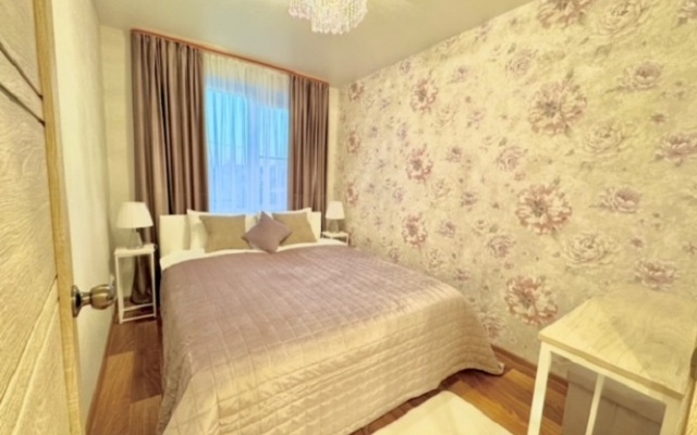 Pochuvstvuj Nashu Lyubov Flat