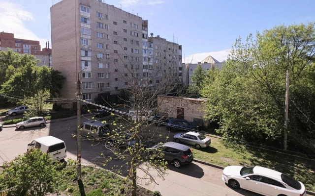 Na Svyazistov 1 Apartments